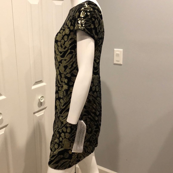 SOLD NEW size XL velvet and sequin mini dress - Picture 4 of 7